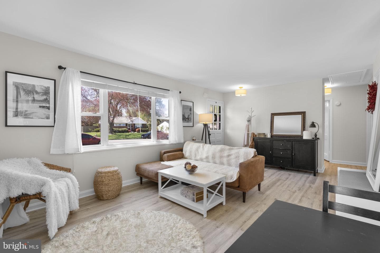 6123 The Parkway photo 6