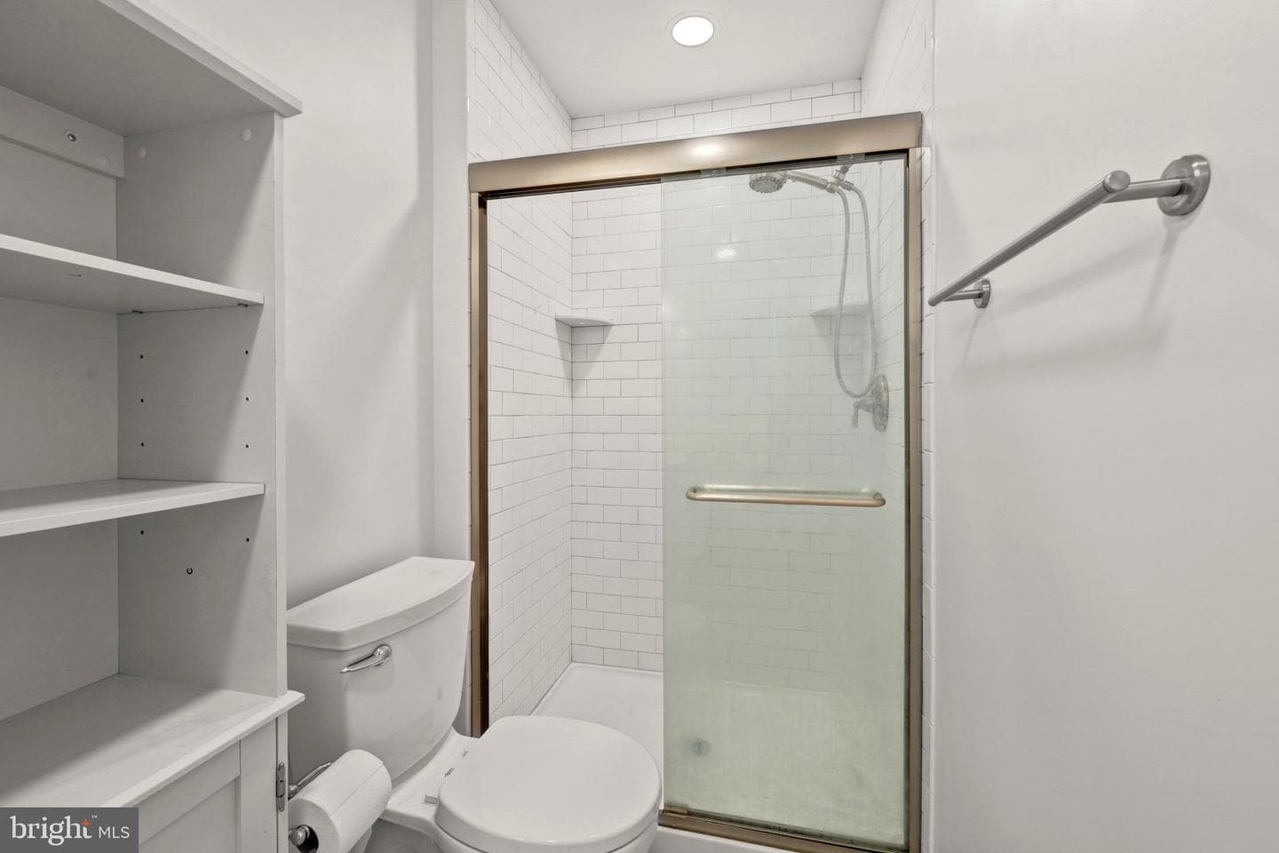 6209 Fernleigh Boulevard photo 29