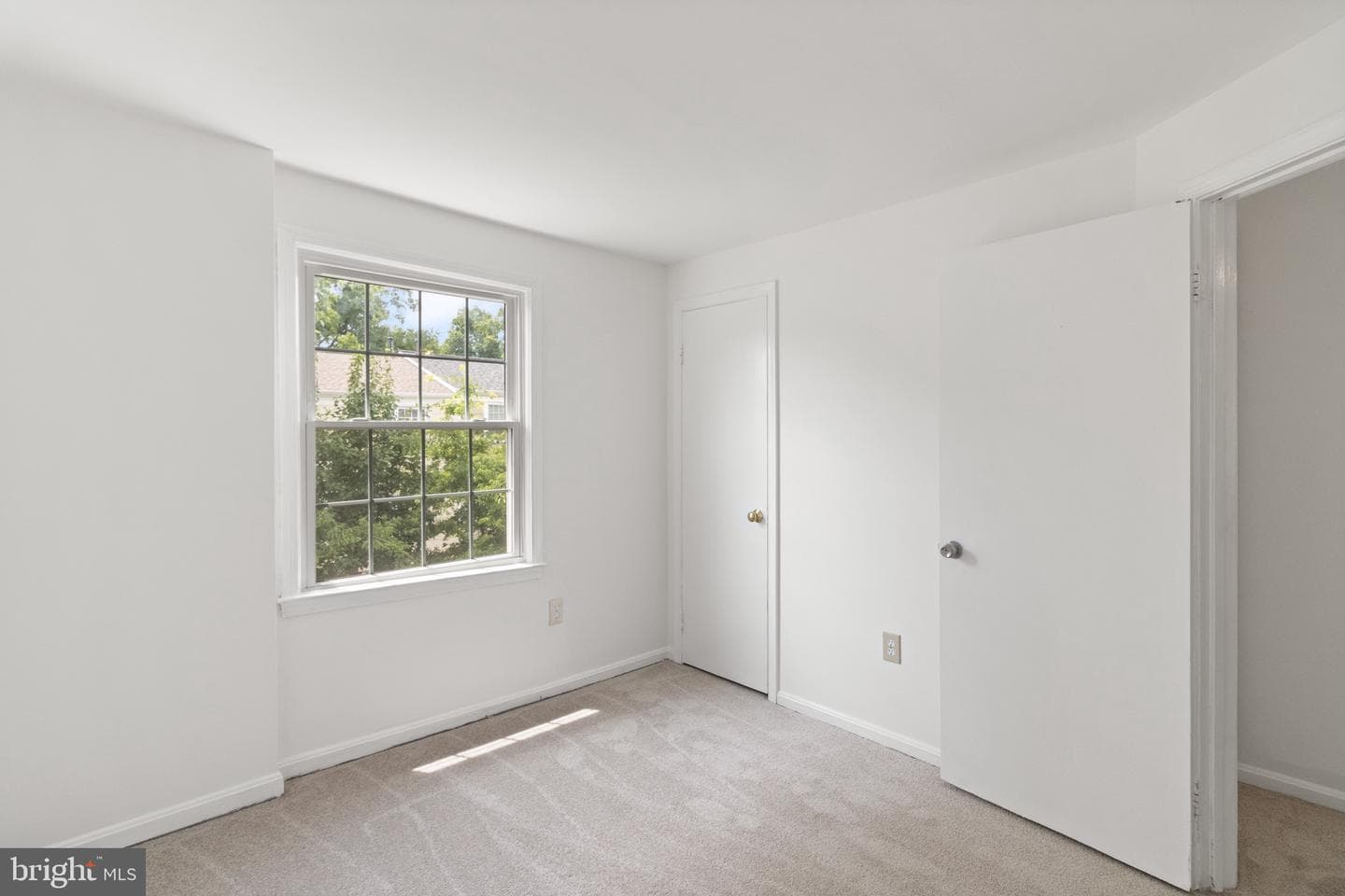 4429 Longworthe Square photo 19