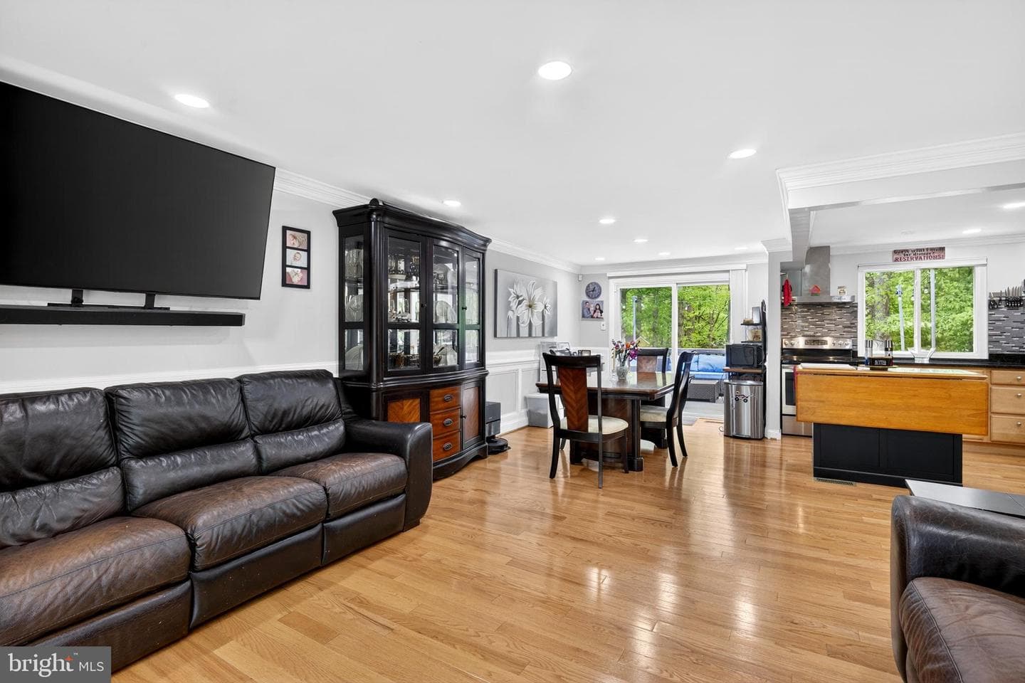 8373 Magic Leaf Road photo 19