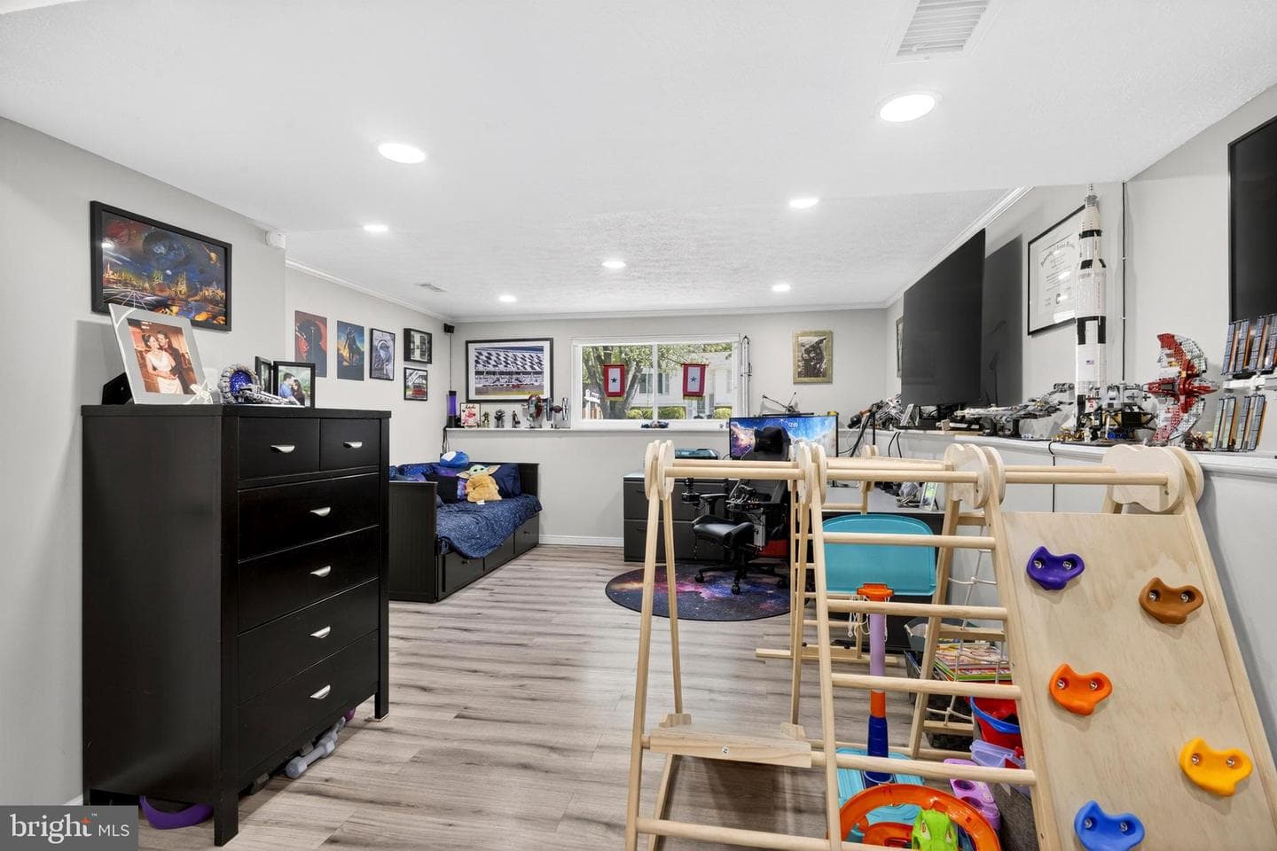 8373 Magic Leaf Road photo 54