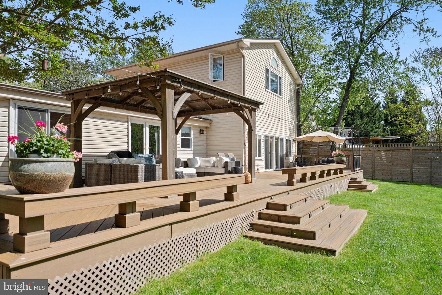 7113 Carol Lane, Falls Church