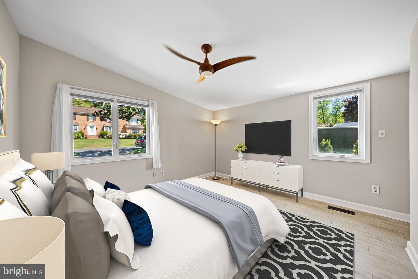 7113 Carol Lane photo 22