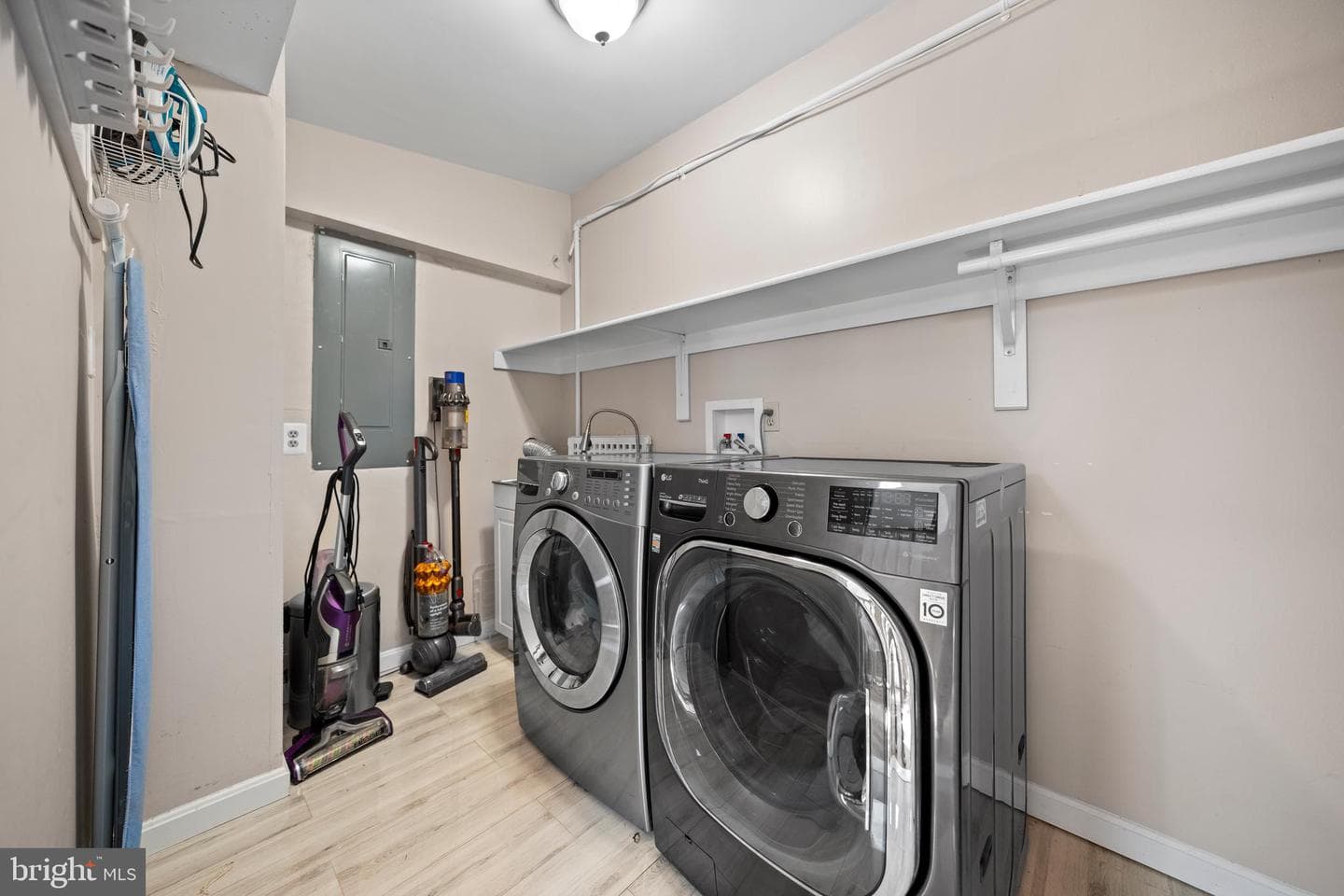 7113 Carol Lane photo 31