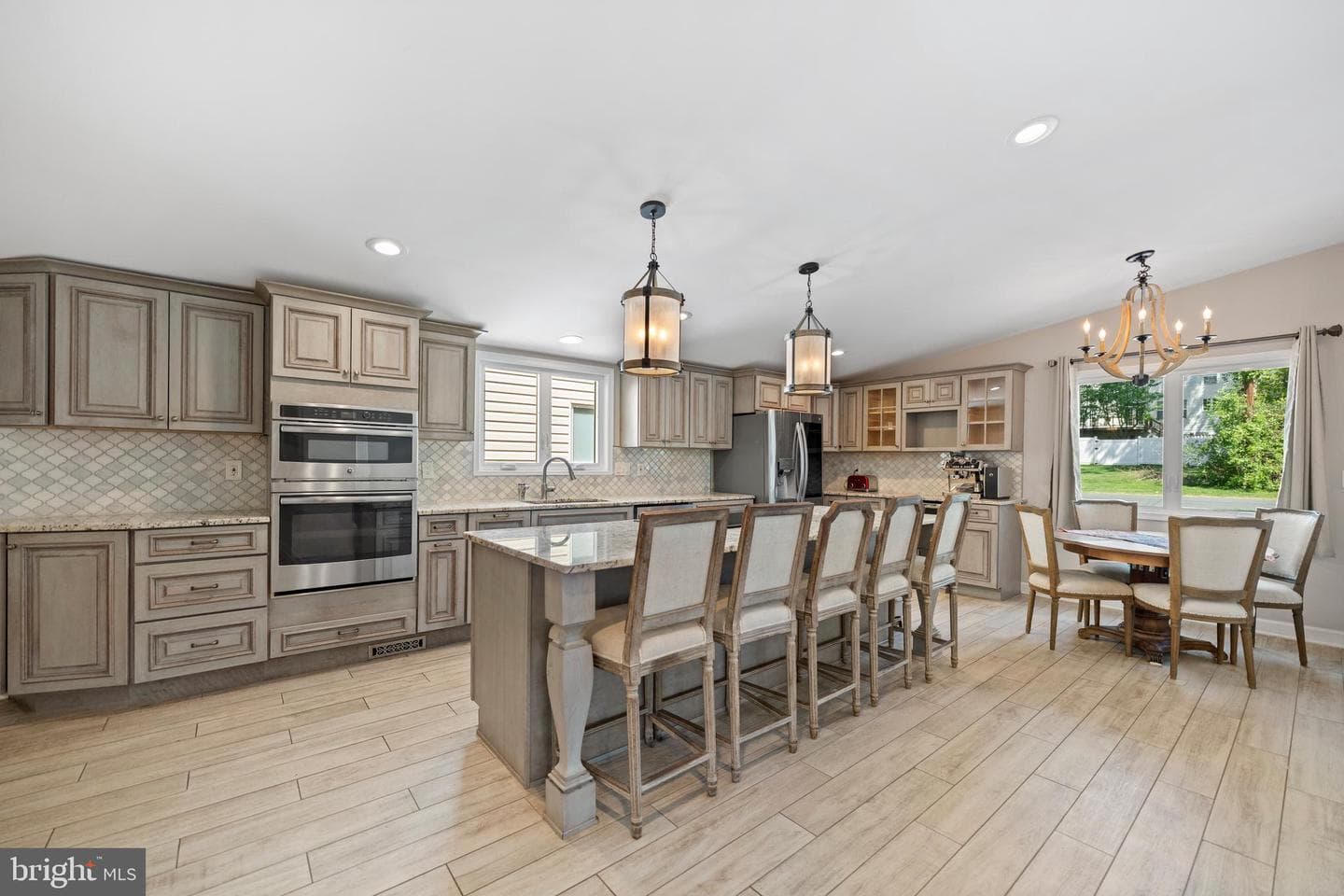 7113 Carol Lane photo 7