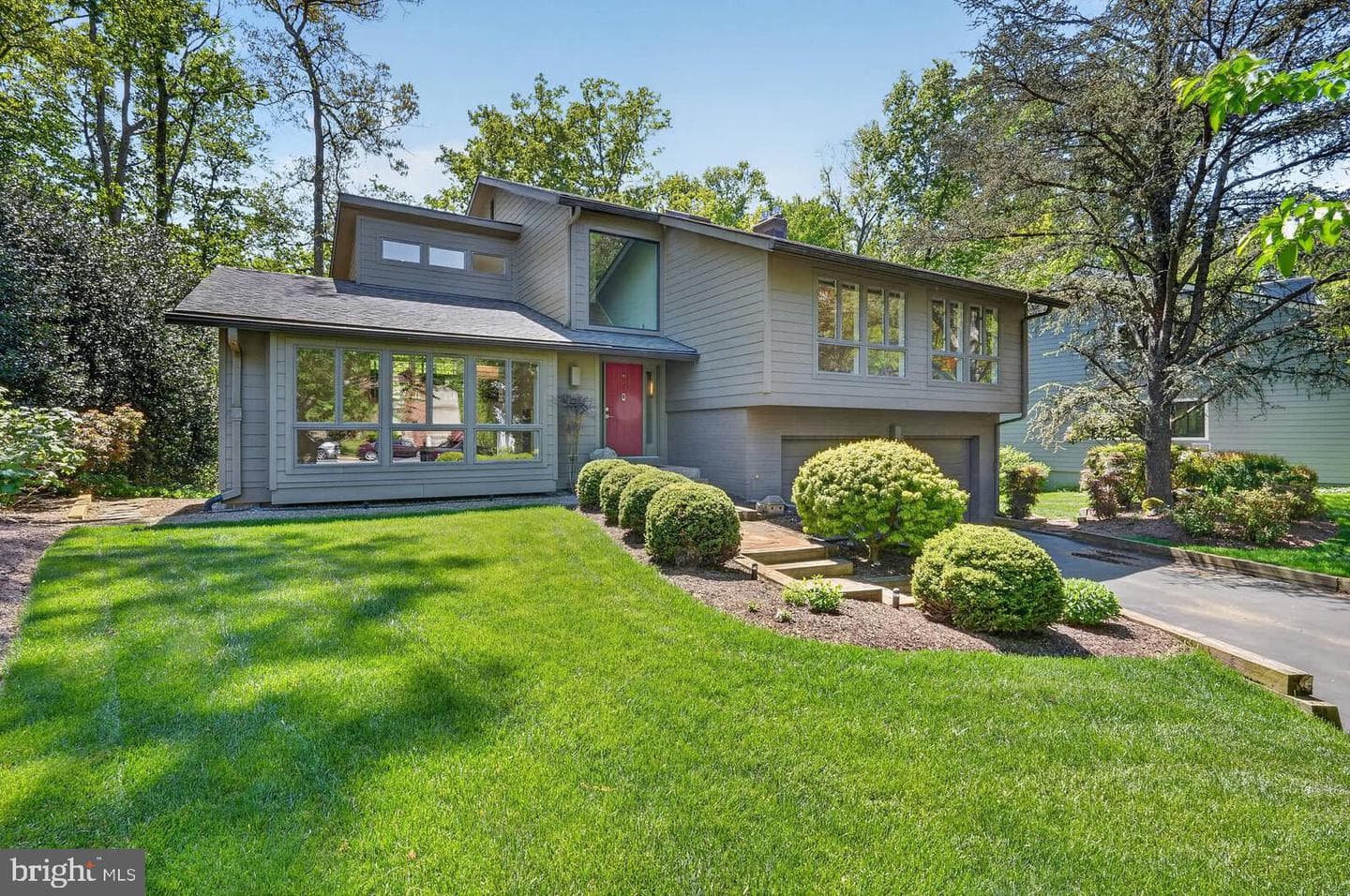 9431 Talisman Drive photo 4
