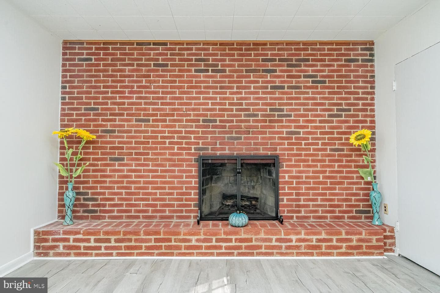 3535 Memorial Street photo 39