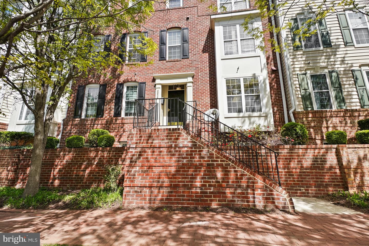 8856 Ashgrove House Lane #102, Vienna