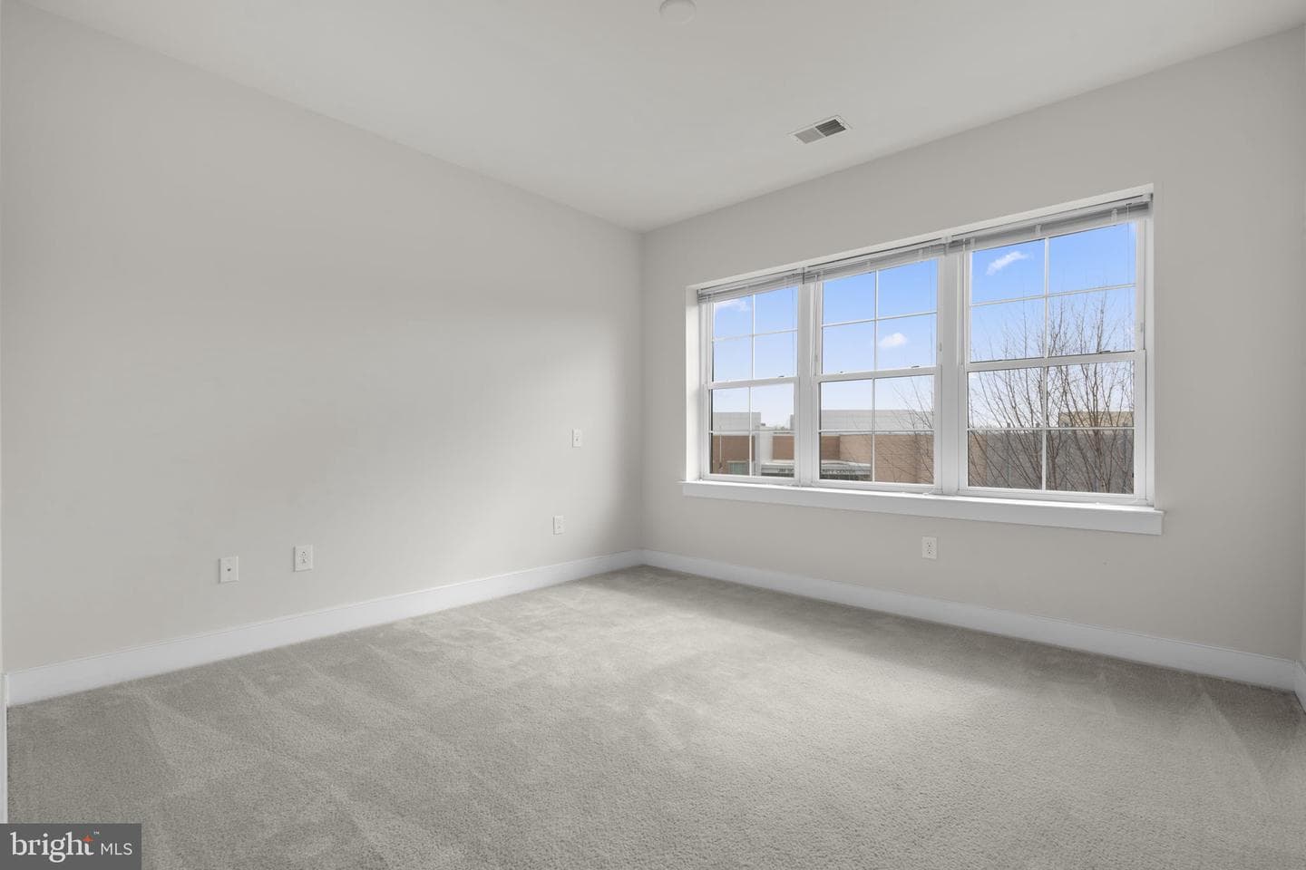 9521 Bastille Street #305 photo 22