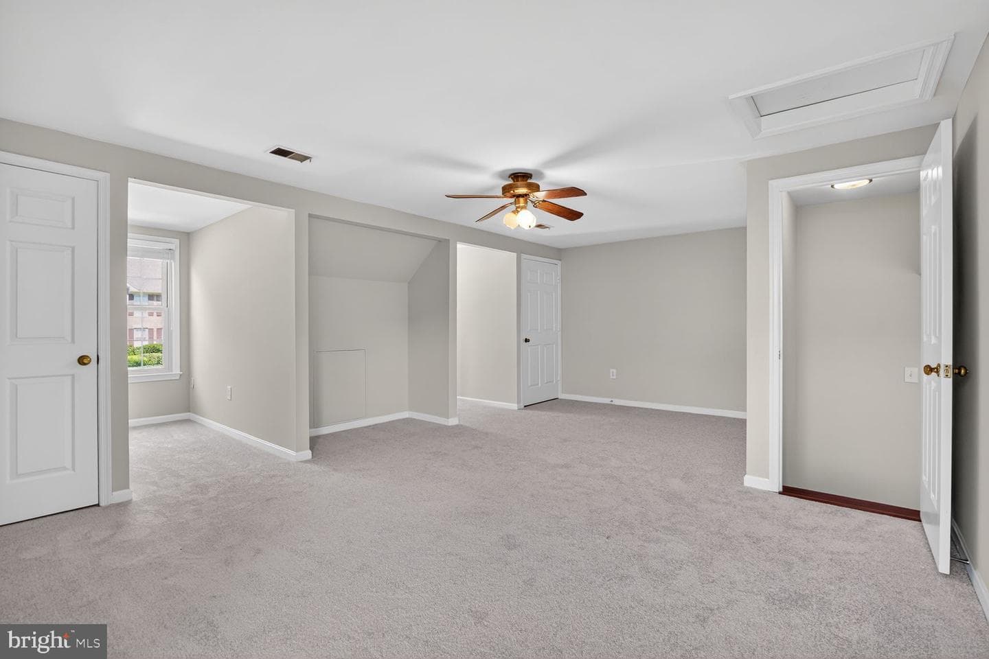7801 Huntsman Boulevard photo 42