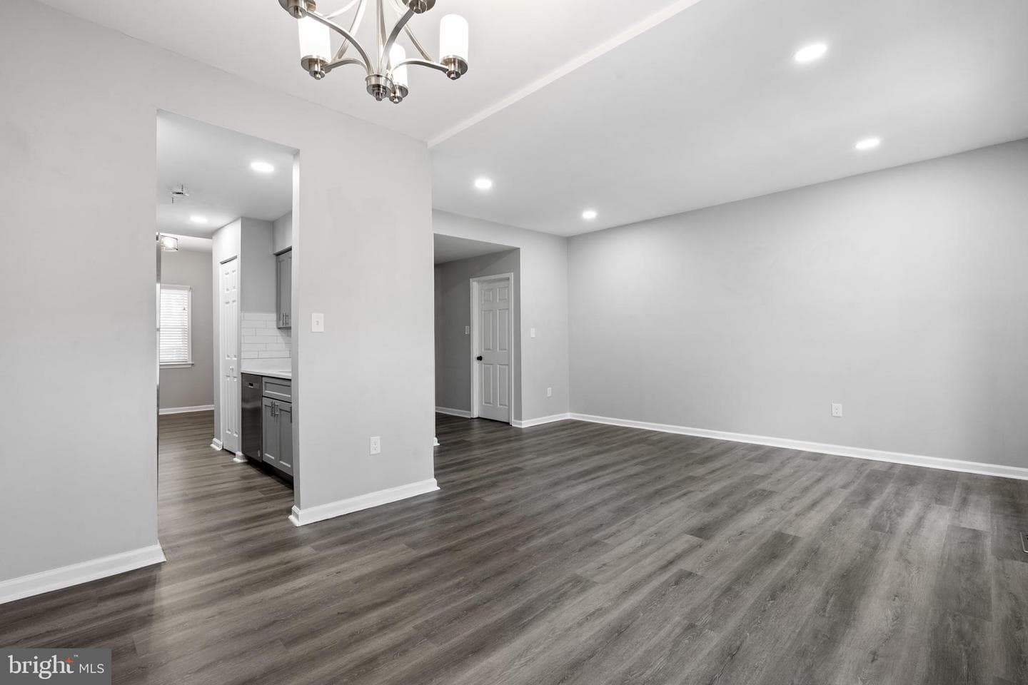 6392 Eighth Circle photo 14