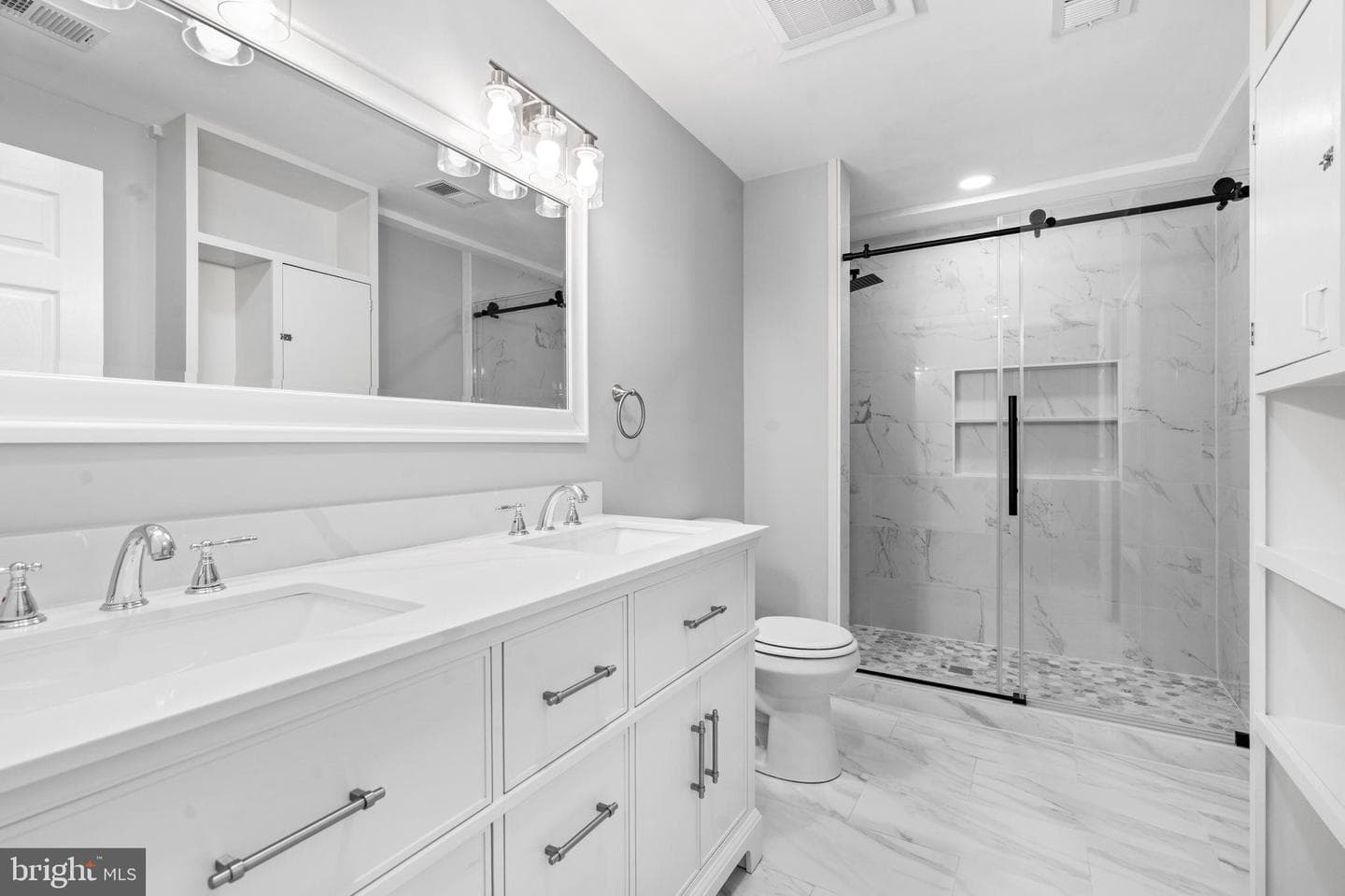 6392 Eighth Circle photo 29