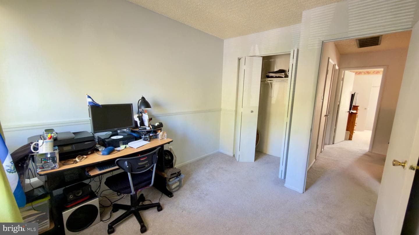 2219 Southgate Square photo 12