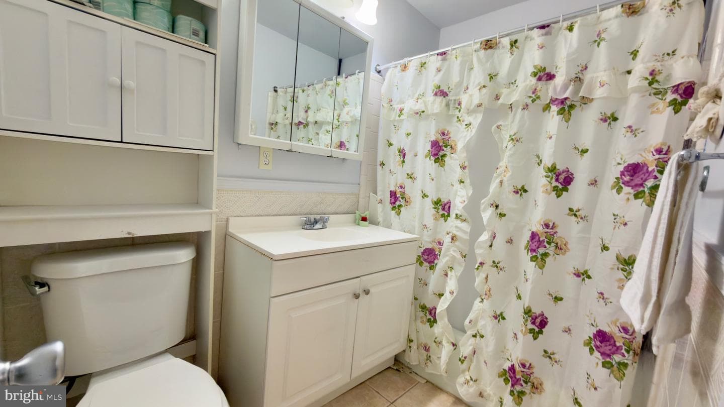 2219 Southgate Square photo 9