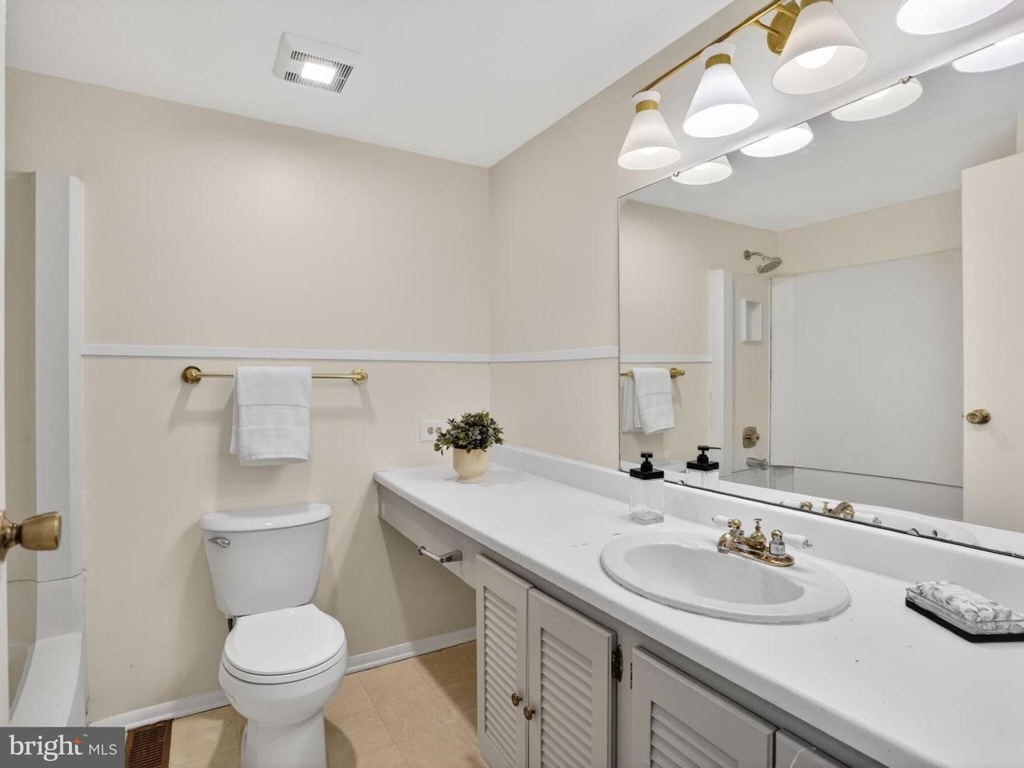 5914 Freds Oak Road photo 21