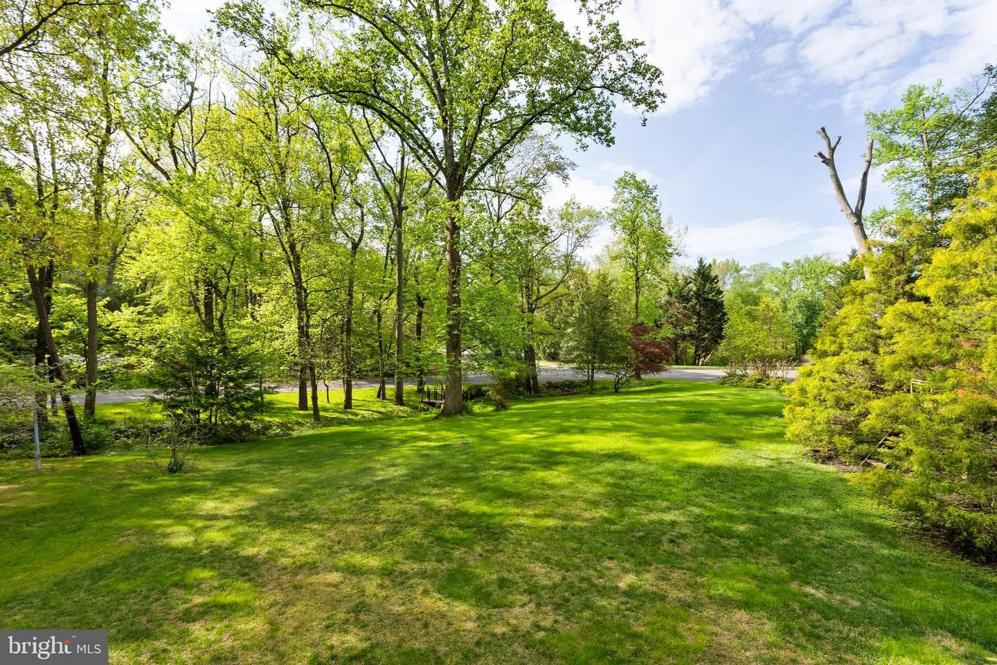 7616 Admiral Drive photo 11