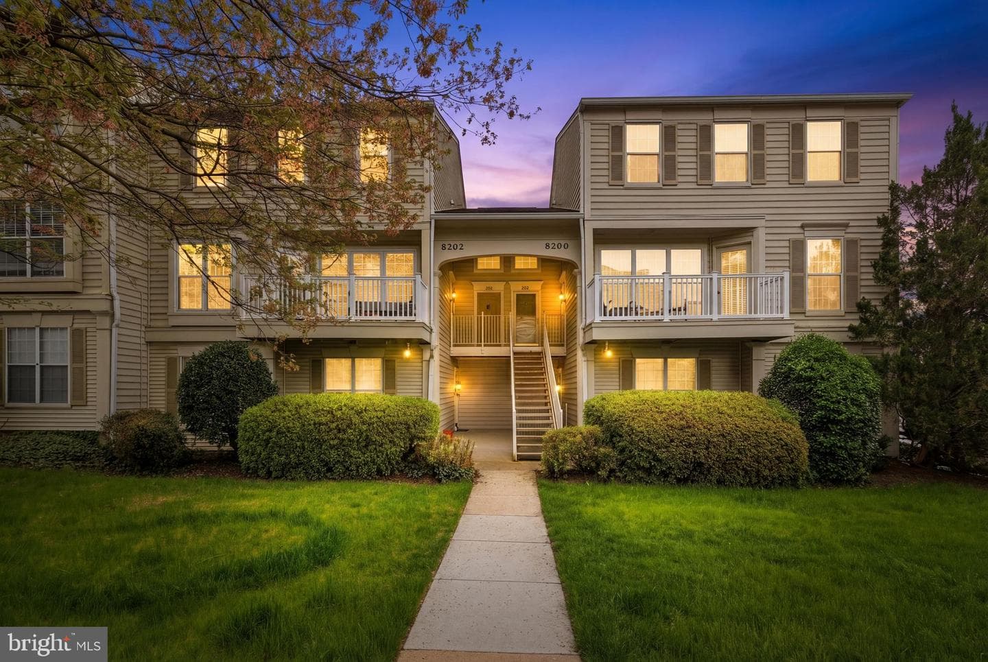 8200 Catbird Circle #201