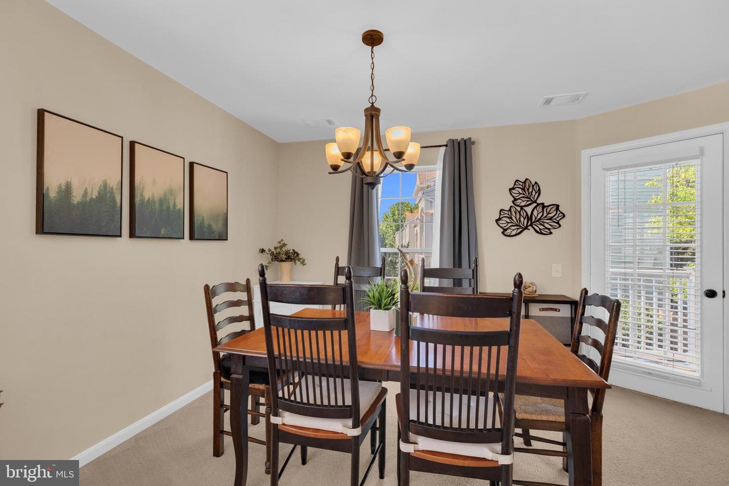 8200 Catbird Circle #201 photo 15