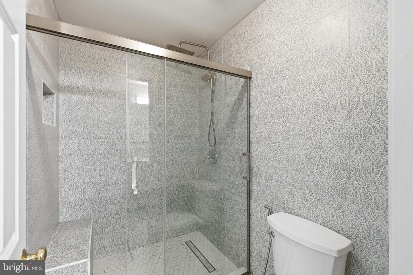 9395 Wolf Trap Creek Court photo 40