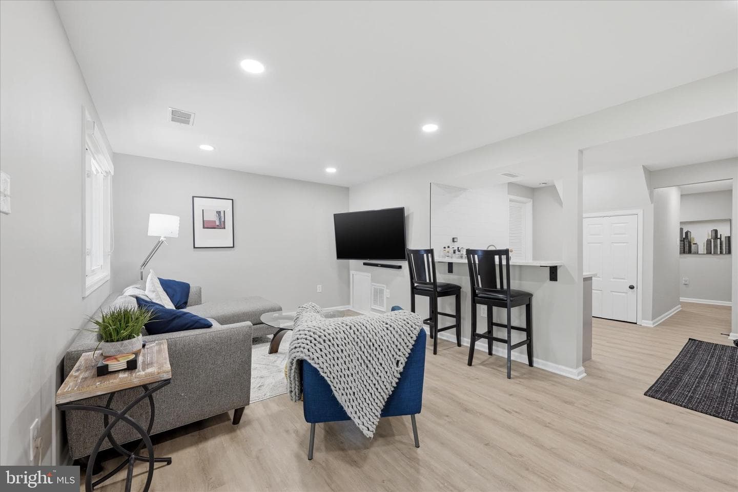 9806 Sweet Mint Drive photo 32