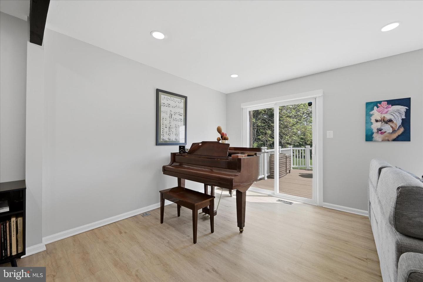 9806 Sweet Mint Drive photo 8