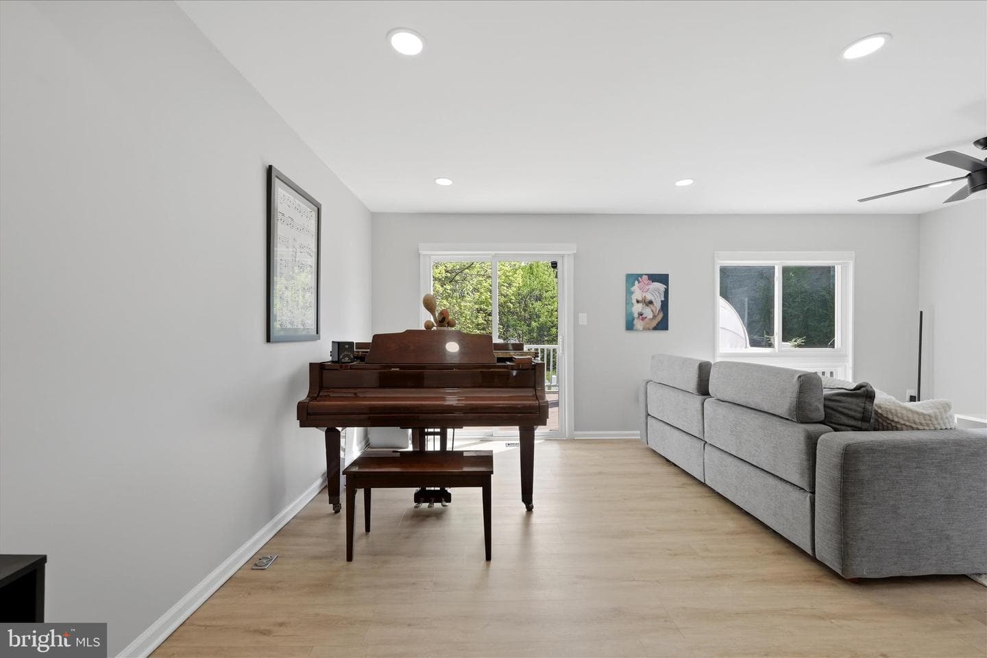 9806 Sweet Mint Drive photo 9