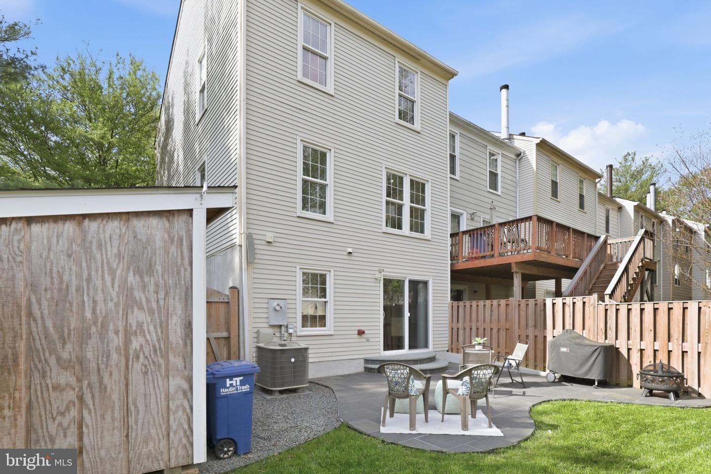 4400 Holly Avenue photo 35