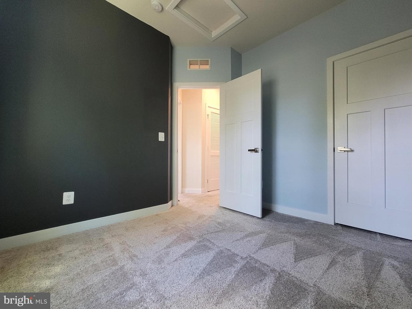 7817 Sutter Lane photo 32