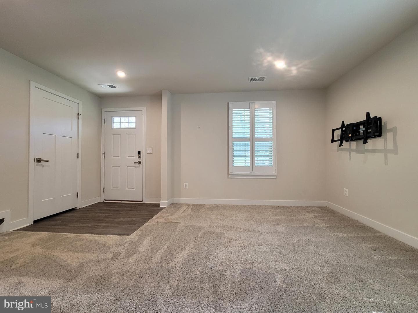 7817 Sutter Lane photo 6