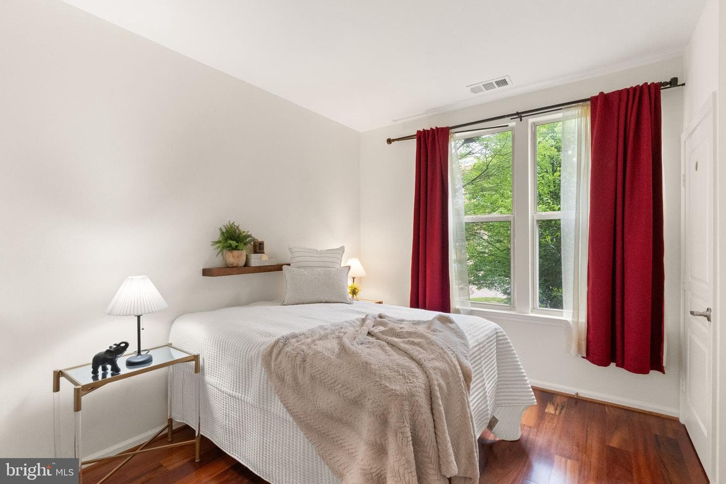 12000 Market Street #214 photo 27