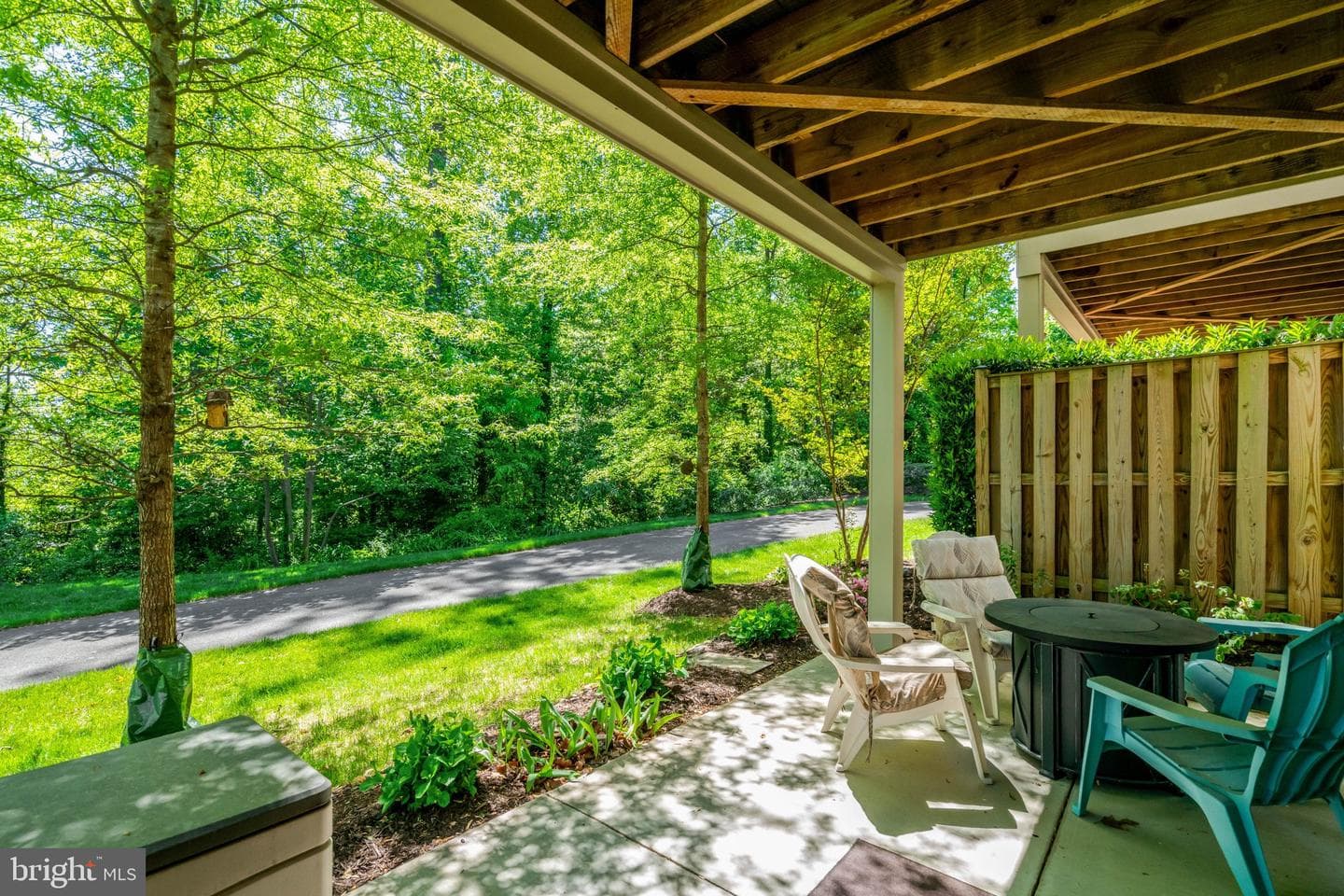 6421 Beatles Lane photo 58