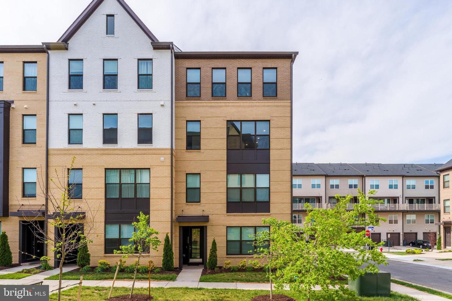 4902 Longmire Way #24, Chantilly