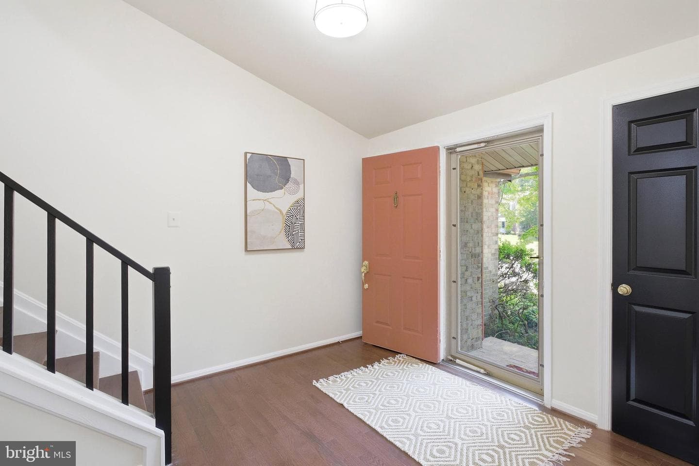 9202 Dorothy Lane photo 27