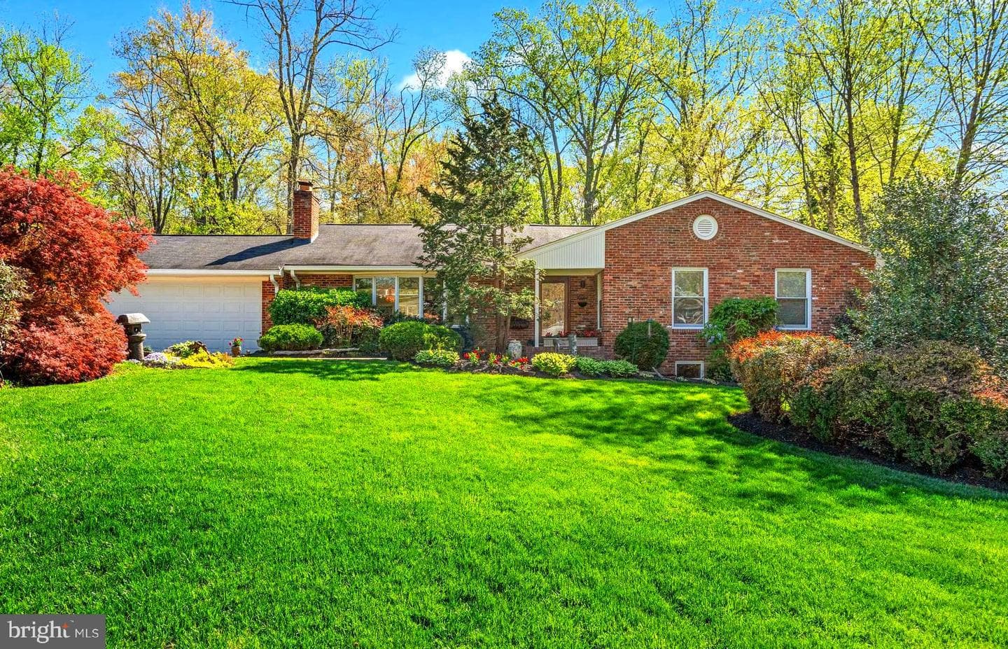 9025 Charles Augustine Drive photo 2