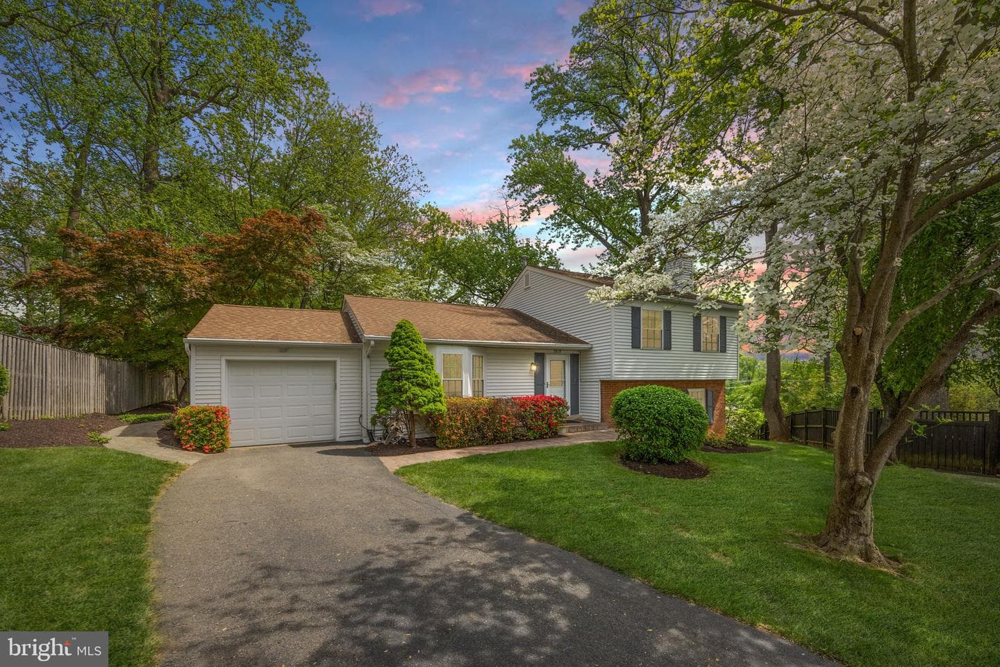 7615 Virginia Lane