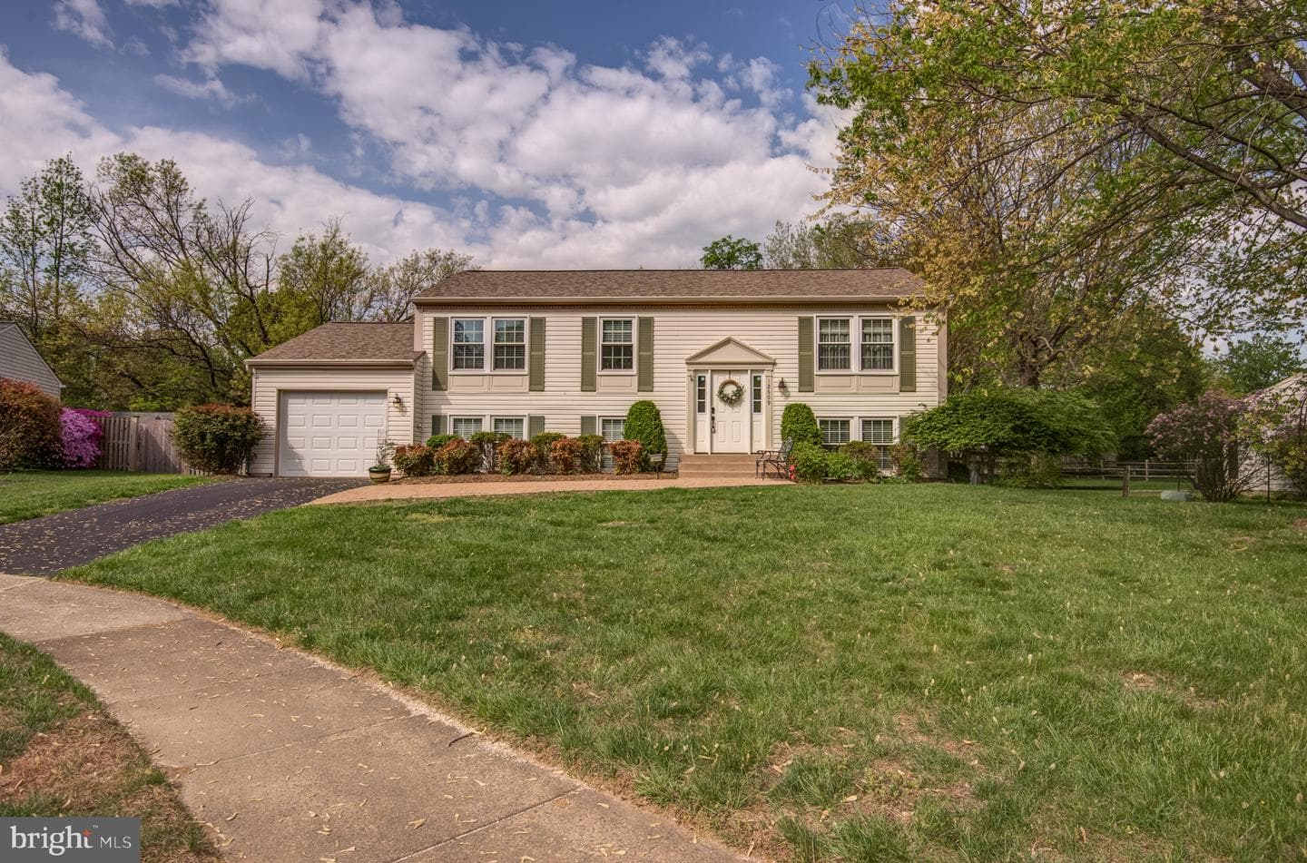 12609 Etruscan Drive photo 1