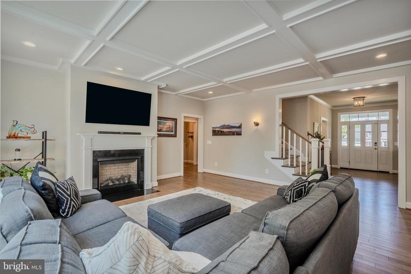 8611 Virginia Avenue photo 10