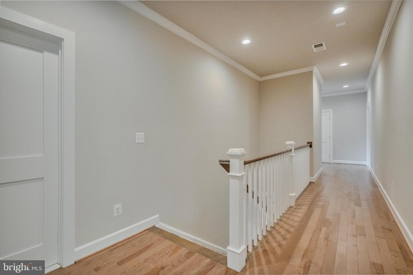 8611 Virginia Avenue photo 30