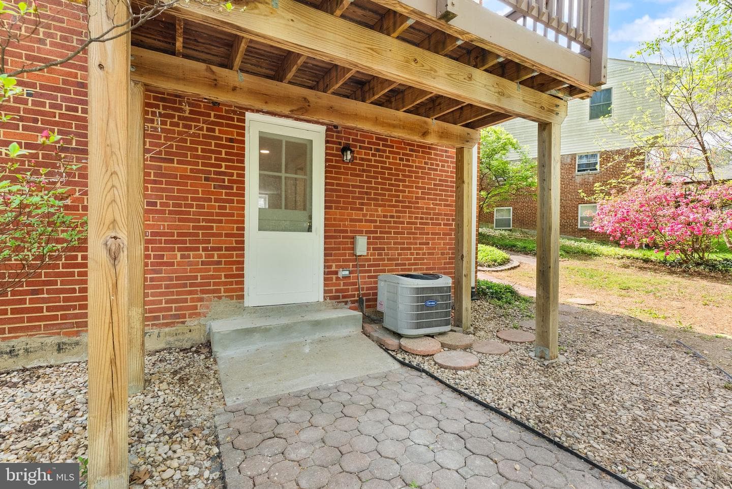 7102 Cynthia Court photo 46
