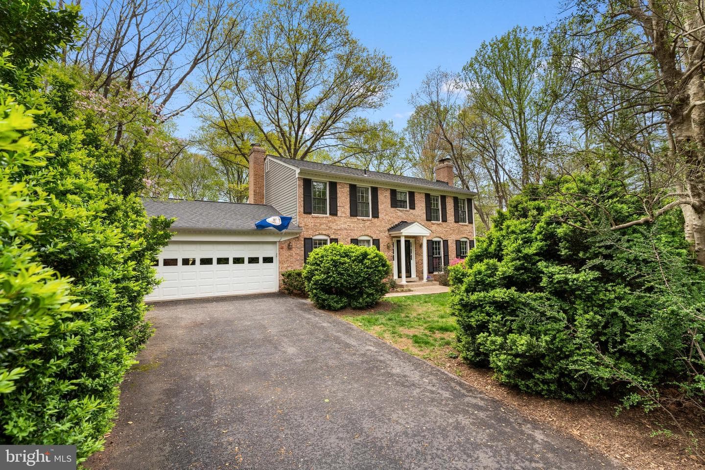 10505 Adel Road photo 2