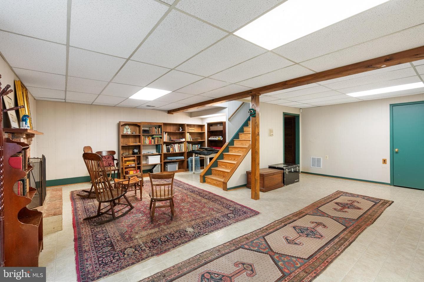 10505 Adel Road photo 23