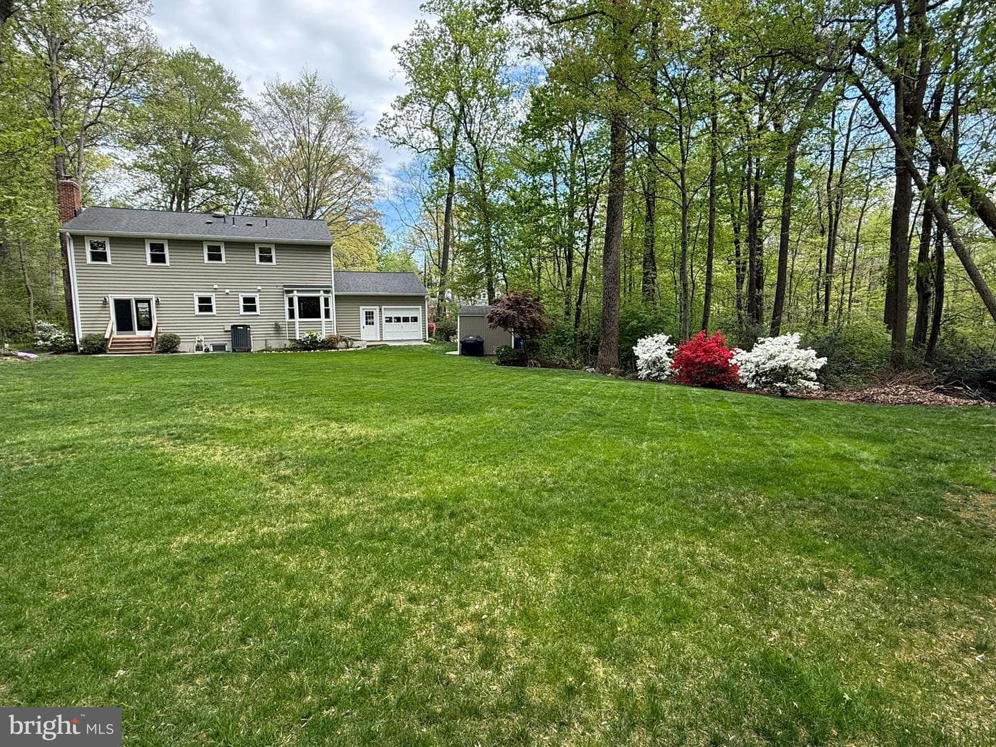 5810 Hall Street photo 14