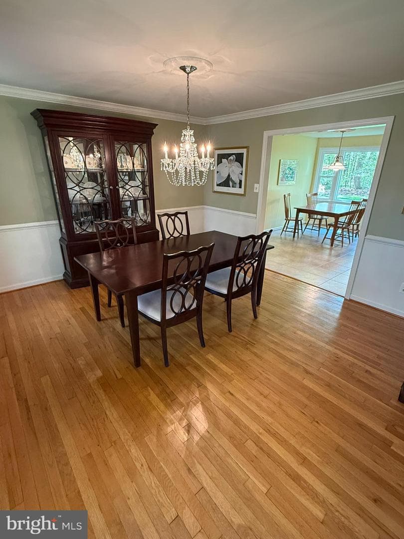 5810 Hall Street photo 21