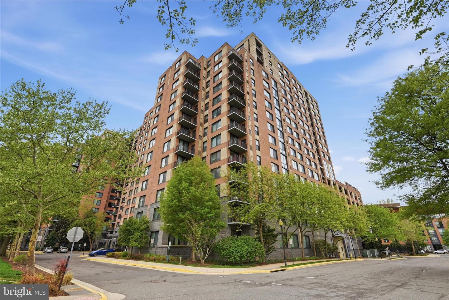 2451 Midtown Ave # 1221 photo 2