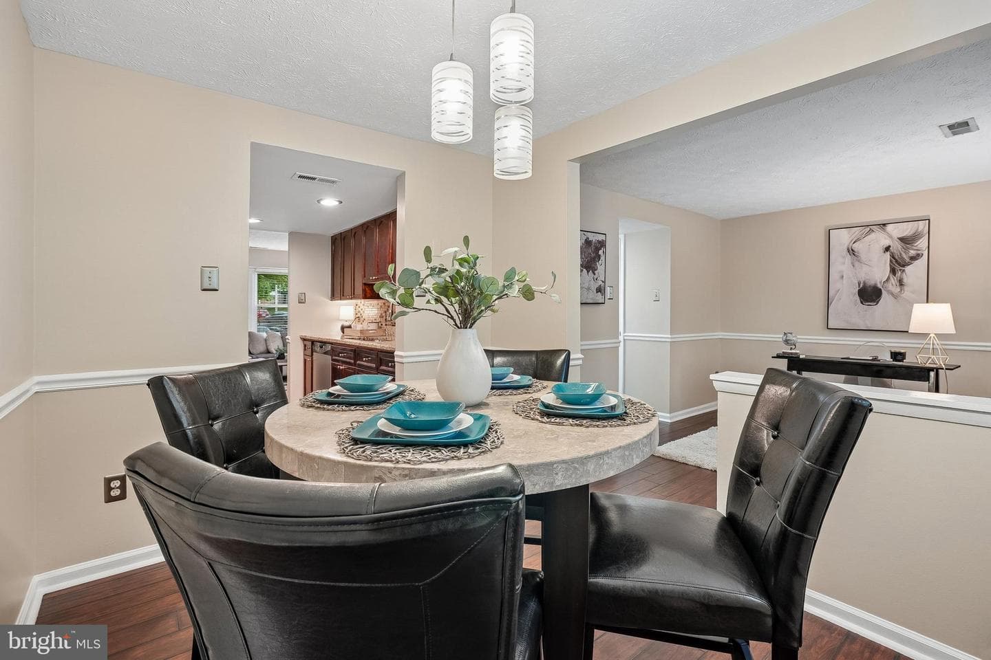 8236 Claremont Woods Drive photo 10