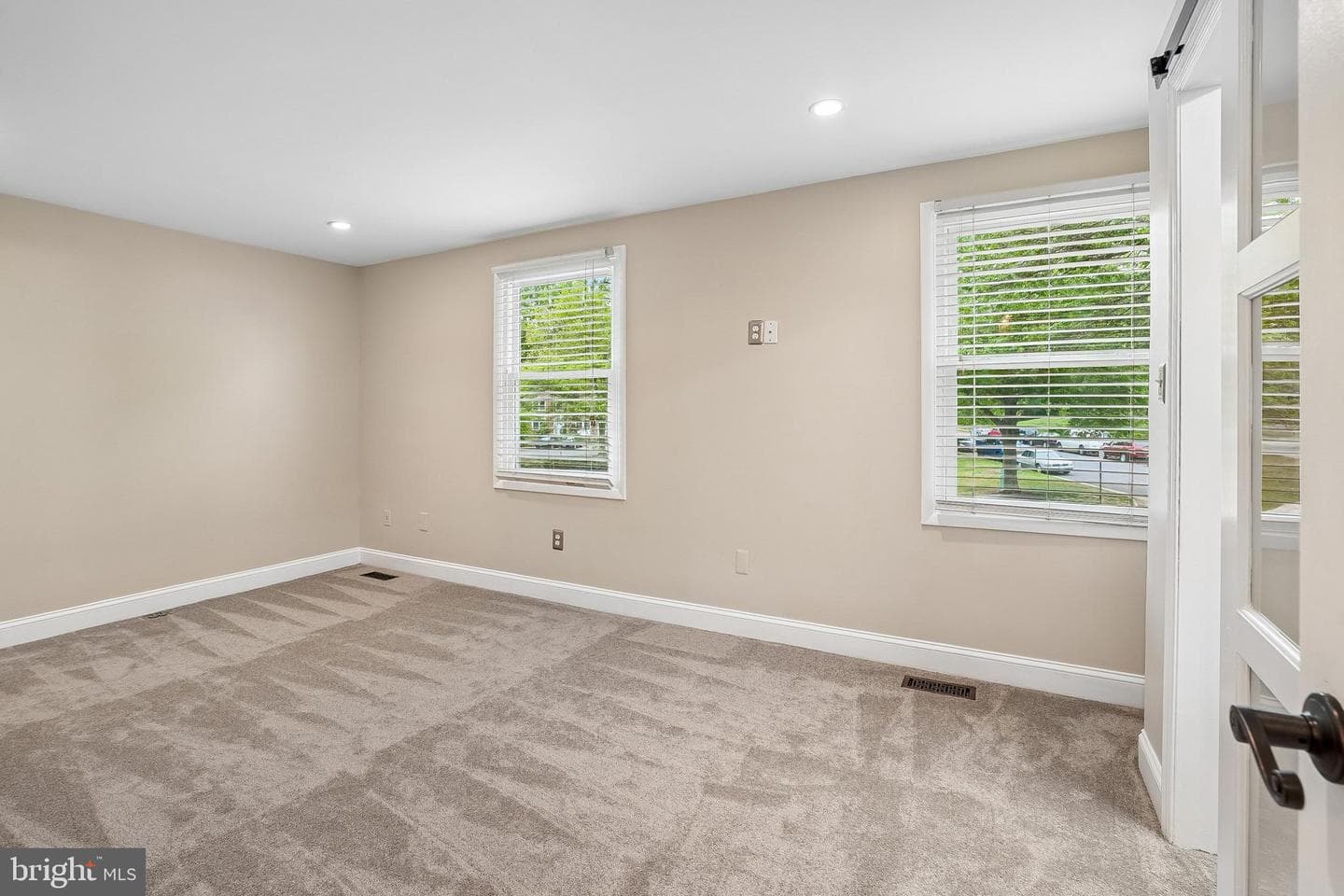 8236 Claremont Woods Drive photo 18