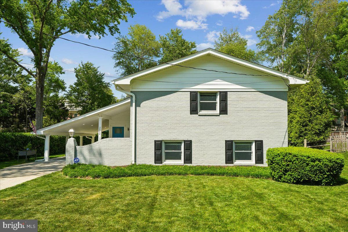 2502 Culpeper Road photo 2