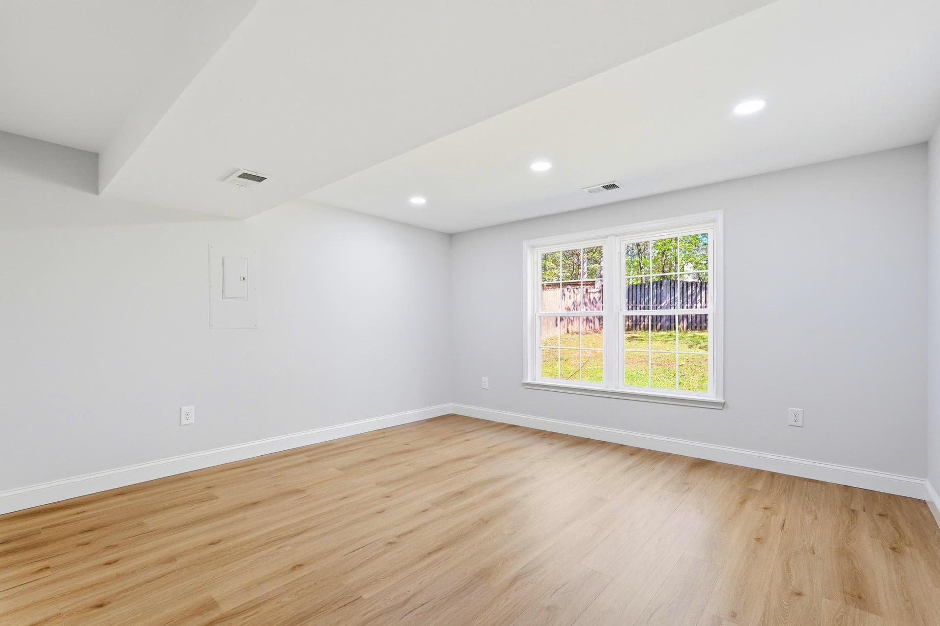 6443 Battle Rock Drive photo 40
