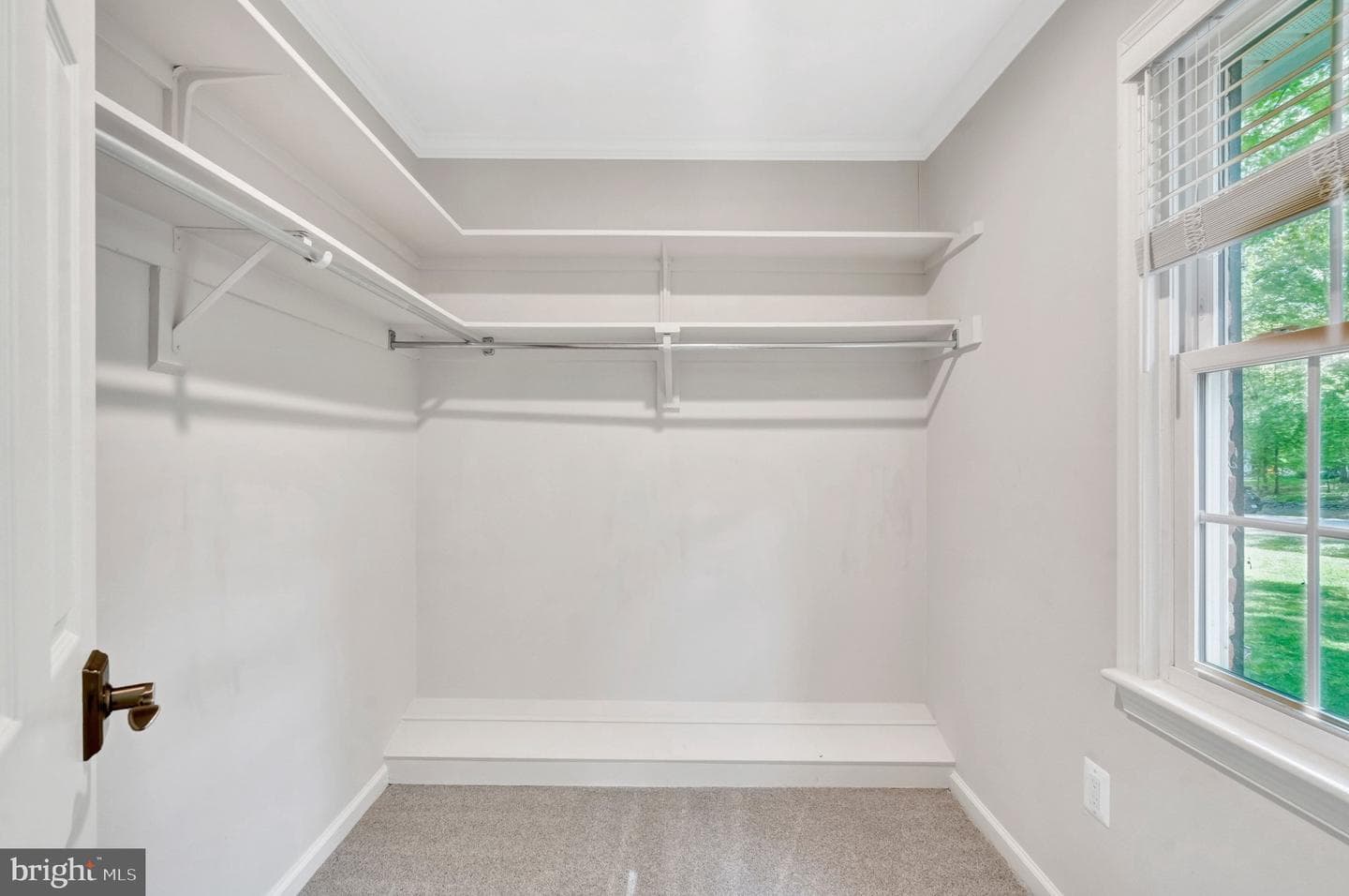 5948 Innisvale Drive photo 18