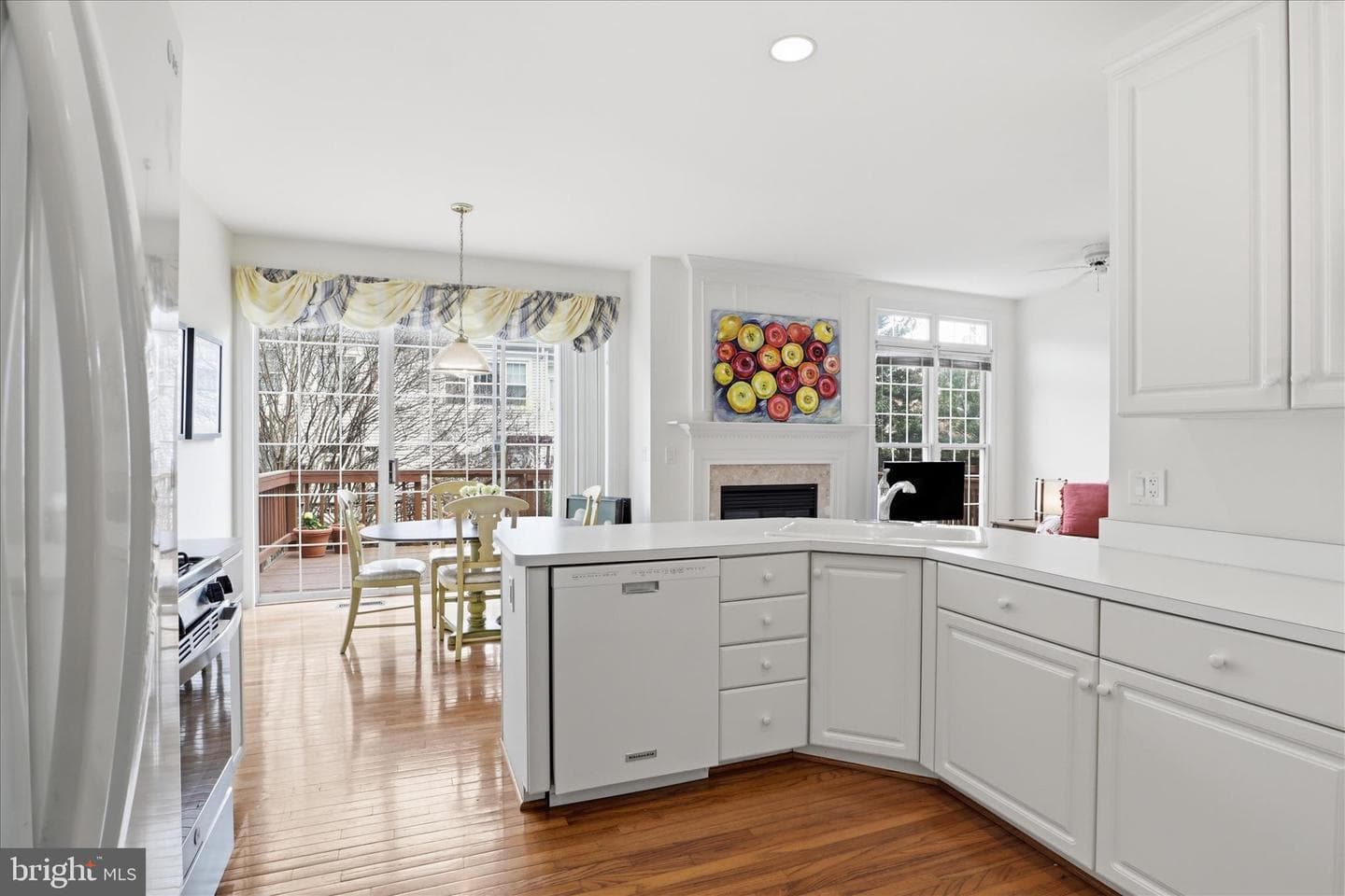 9566 Lagersfield Circle photo 7
